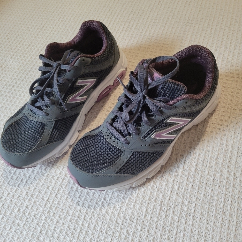 New Balance Gray and Purple Sneakers